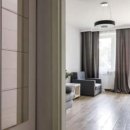 Close- Central - Old Town - Comfortable And Cozy - W3