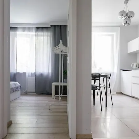 Close- Central - Old Town - Comfortable And Cozy - W3 *
